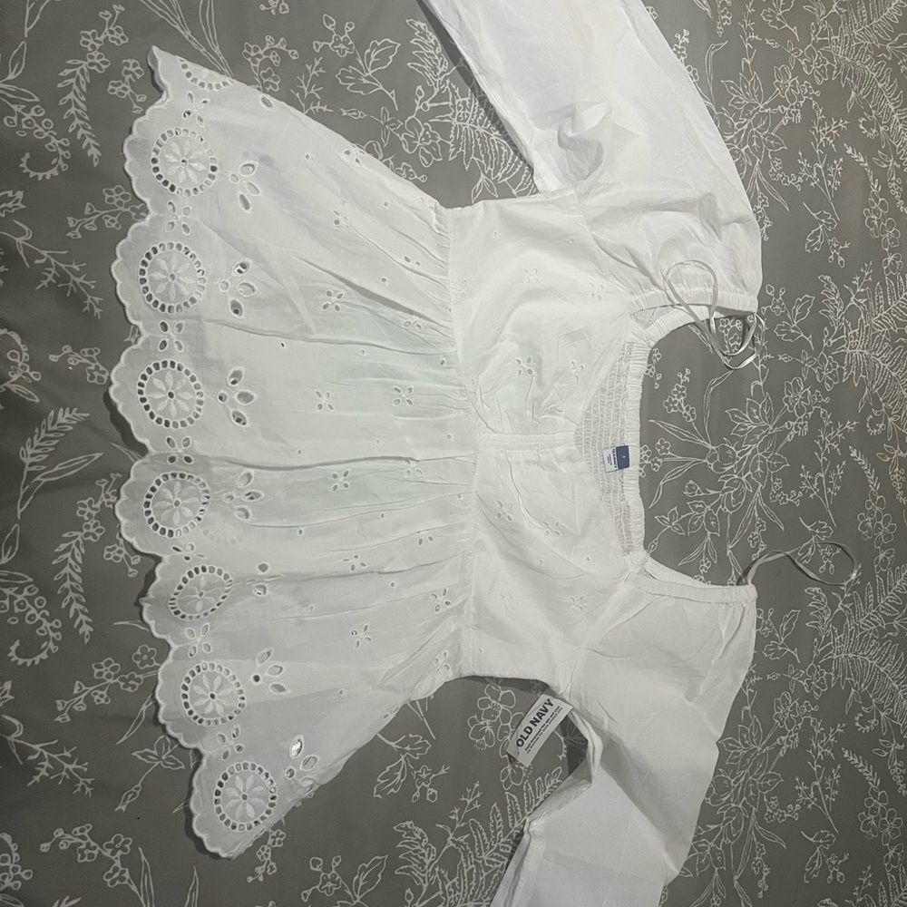 NWT Old Navy white eyelet top